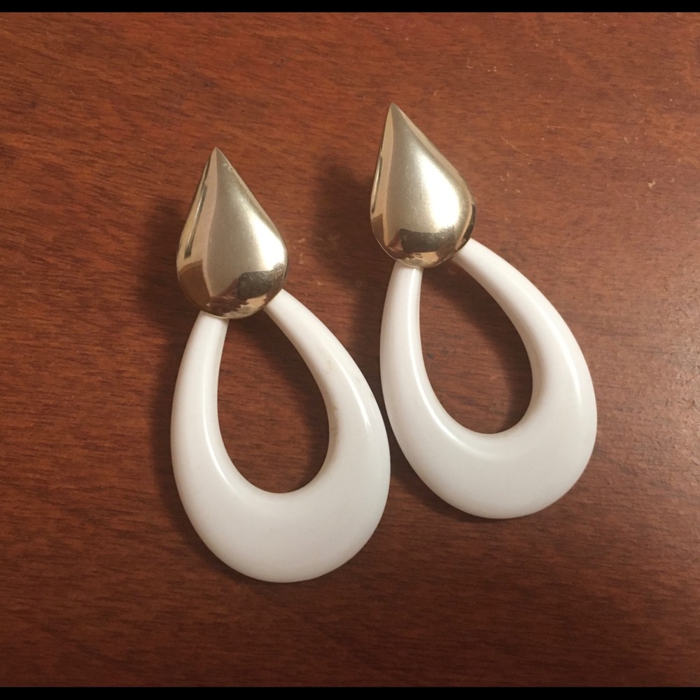 Retro earrings - Picture 3 of 3